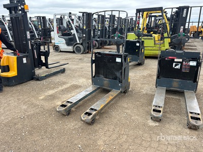 Jungheinrich ELE120 4500 lb Electric Pallet Jack