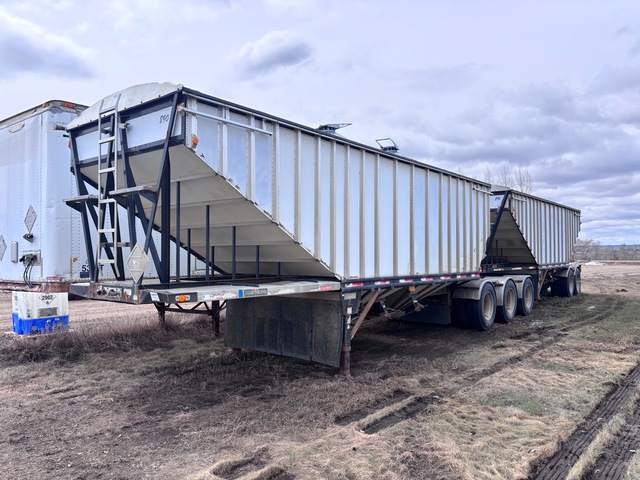 2002 Load King Super B-Train Grain Trailer 2002 Load King Super B-Train Grain Trailer