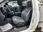 Cab with Seats/armrests