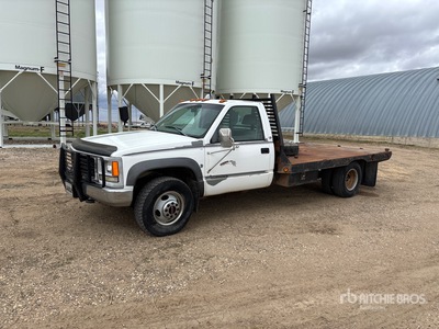1998 GMC 3500 4x4 Flatbed Truck