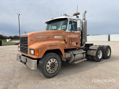 1997 Mack CH613 6x4 トラックトラクター（T/A）