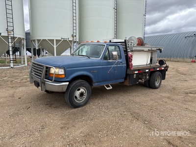1993 Ford F-Super Duty 4x2 Service Truck