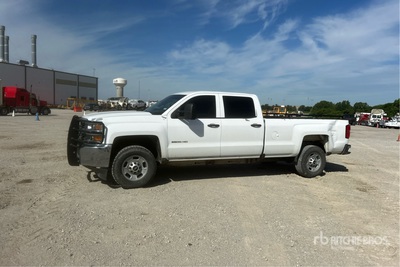 2016 Chevrolet Silverado 2500HD 4x2 Crew Cab Pickup