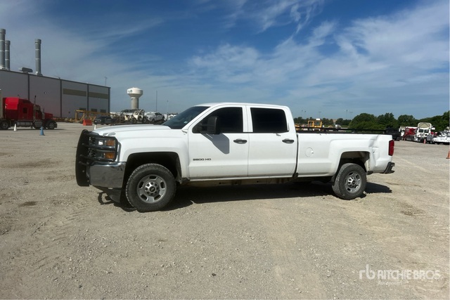 2016 Chevrolet Silverado 2500HD 4x2 Crew Cab Pickup