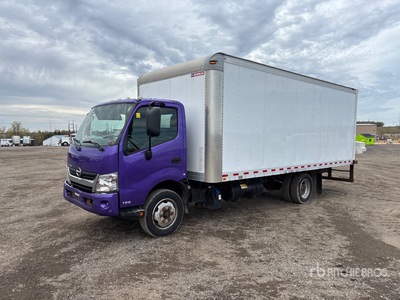 2019 Hino 740 4x2 COE Van Truck