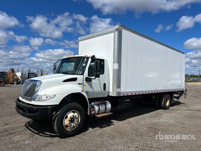 2020 International MV607 4x2 Van Truck