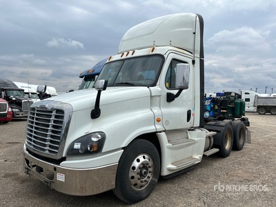 2019 Freightliner Cascadia 125 6x4 T/A Dagcabine Trekker