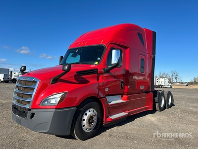 2019 Freightliner Cascadia 126 6x4 T/A Sleeper Truck Tractor