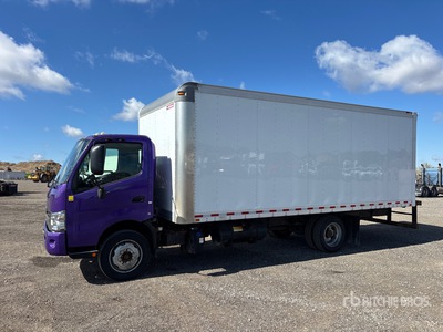 2019 Hino 740 4x2 Van Truck
