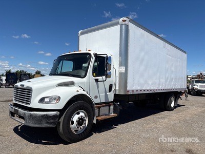 2018 Freightliner M2 106 4x2 バントラック