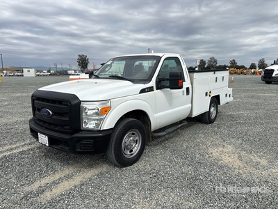 2016 Ford F-250 4x2 Utility Truck