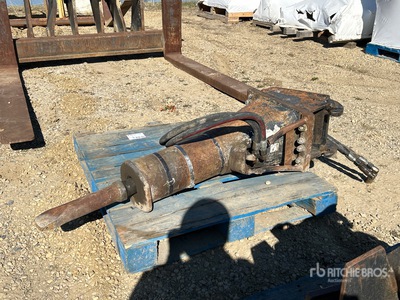 Hydraulic Breaker