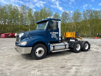 2007 Freightliner Columbia 120 6x4 T/A Day Cab Truck Tractor