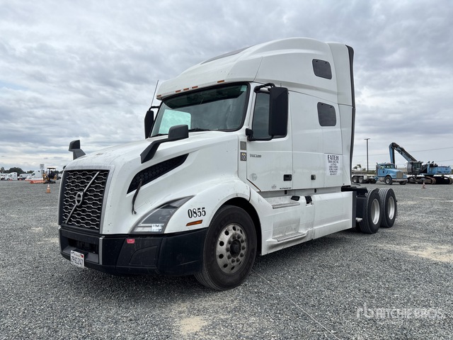 2021 Volvo VNL760 6x4 T/A Sleeper Truck Tractor