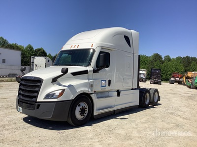 2022 Freightliner Cascadia 126 6x4 T/A Sleeper Truck Tractor