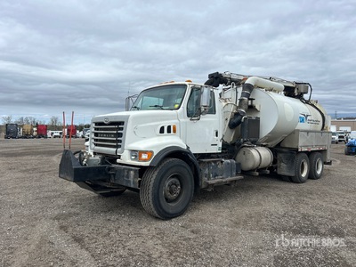2003 Sterling LT9500 6x4 Vacuum Excavator Truck