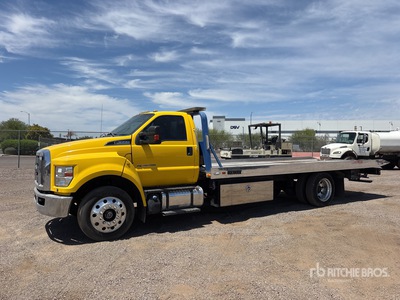 2018 Ford F-650 4x2 Rollback Truck