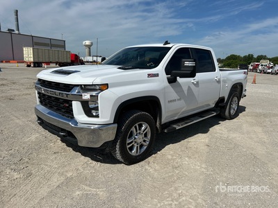 2020 Chevrolet Silverado 2500 LT Z71 4x4 Crew Cab Pickup