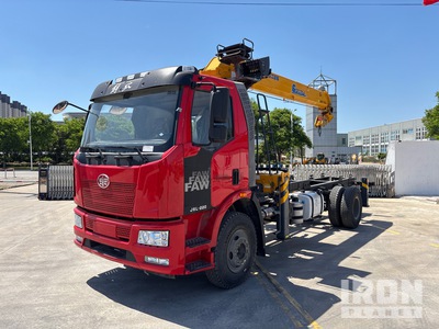 XCMG SQS200 8 ton on 2023 FAW J6L-220 4x2 Camión Grúa