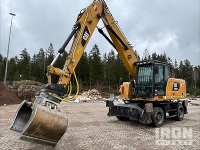 2019 Cat MH3022 Wheel Material Handler