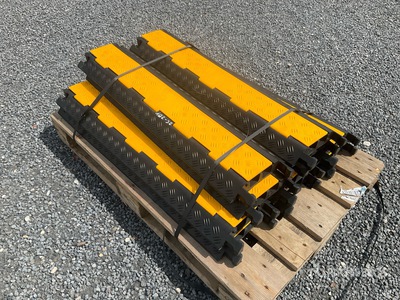 Quantity of (10) 2 Channel Cable Bridge Attrezzatura varia per inerti (Unused)