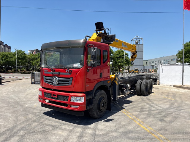 2022 XCMG SQS300 12 ton on 2022 DongFeng 6x4 Sleeper Crane Truck 2022 XCMG SQS300 12 ton on 2022 DongFeng 6x4 Sleeper Crane Truck