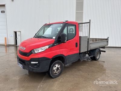 2017 Iveco 35-120 Camion Benne ダンプトラック(S/A)