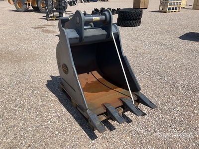 Strickland 36 in Trench Excavator Bucket - Fits Kobelco SK210 (Unused)