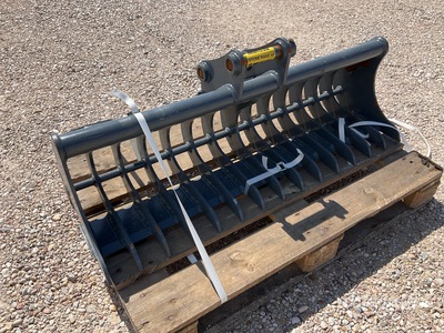Strickland 48 in Excavator Bucket - Fits Hitachi ZX26