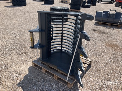 Strickland 48 in Shaker Excavator Bucket - Fits S60