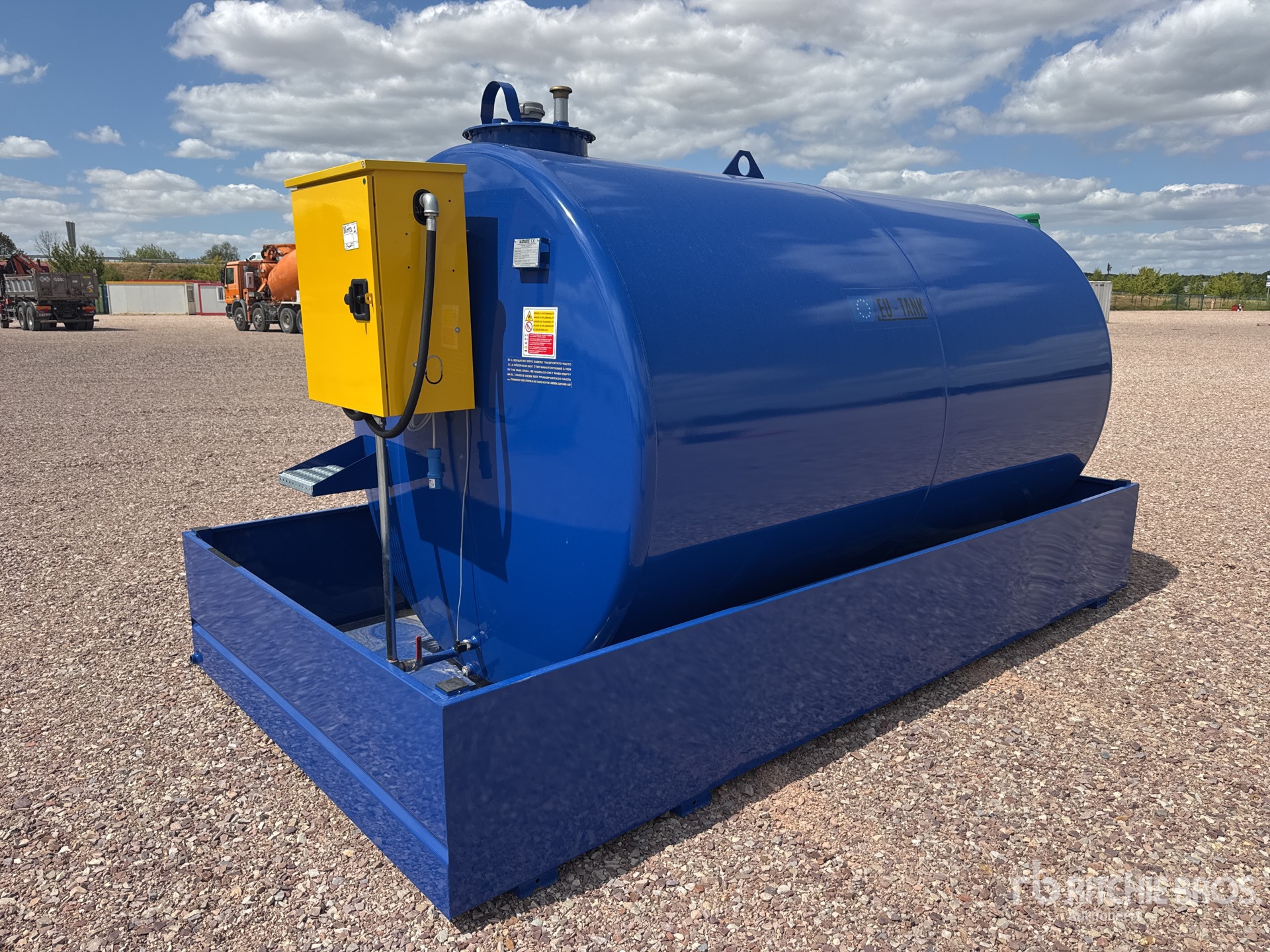 2026 Emiliana Serbatoi TF9/50 8995 L Steel Storage and Dispensing Tank with containment dike Fuel Tank (Unused)