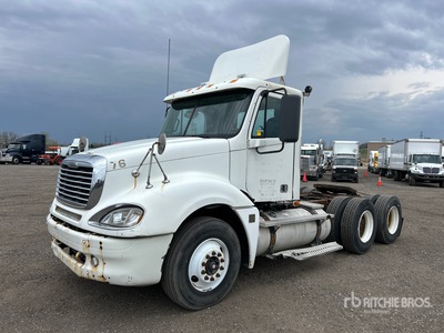 2007 Freightliner Columbia 120 6x4 T/A Dagcabine Trekker