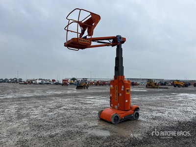 2013 Haulotte STAR10 Vertical Mast Lift