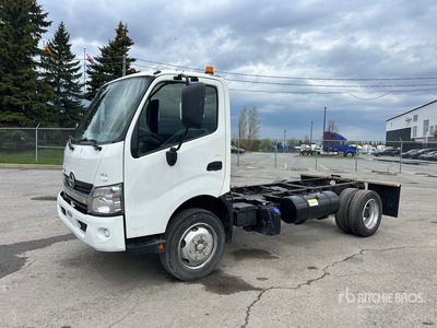 2019 Hino 195 4x2 Cab and Chassis
