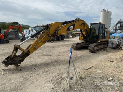 2019 Cat 323F L Escavatore cingolato