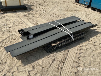 Quantity of (6) Forklift Attachments Vorkverlengingen