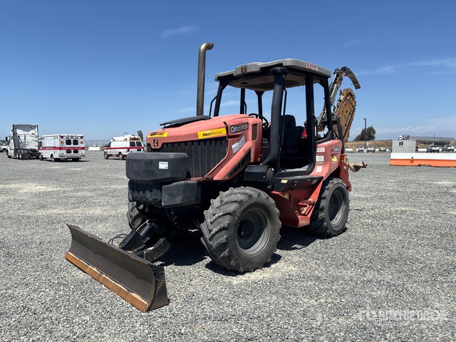2018 Ditch Witch RT125 4x4 Trencher