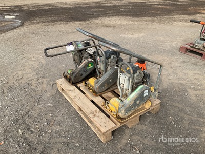 Quantity of (3) Wacker Neuson Plancha compactadora (Inoperable)