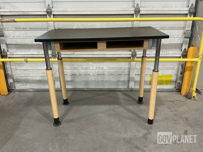 (4) Desks