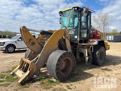 2015 Cat 938M Chargeuse sur roues