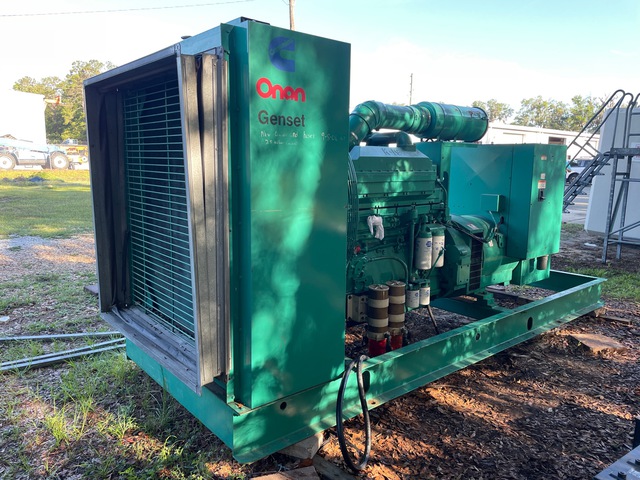 1993 Onan 500DFFB 500 kW Skid-Mounted Generator Set
