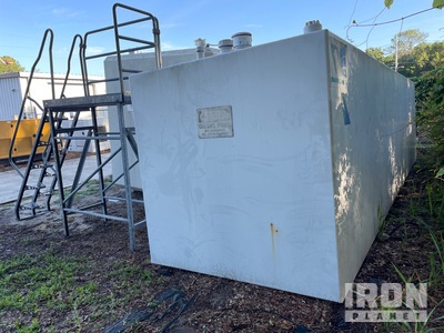 Quantity of (2) Phoenix 4000 gal Skid Mounted Steel Diesel Serbatoio carburante