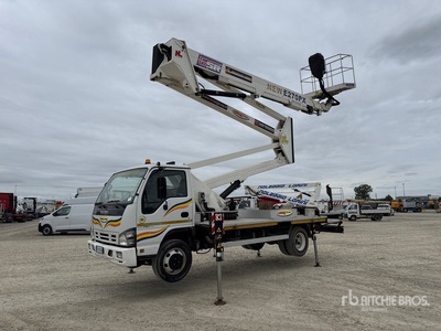 2008 GSR E270PX 27 m on 2008 Isuzu NPR85-150 4x2 Camion Nacelle