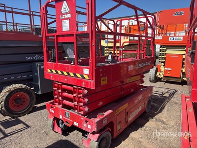 2019 LGMG AS2646E Electric Scissor Lift