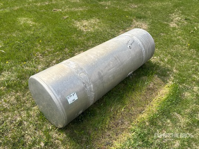 Freightliner 23.5" X 72" fuel tank