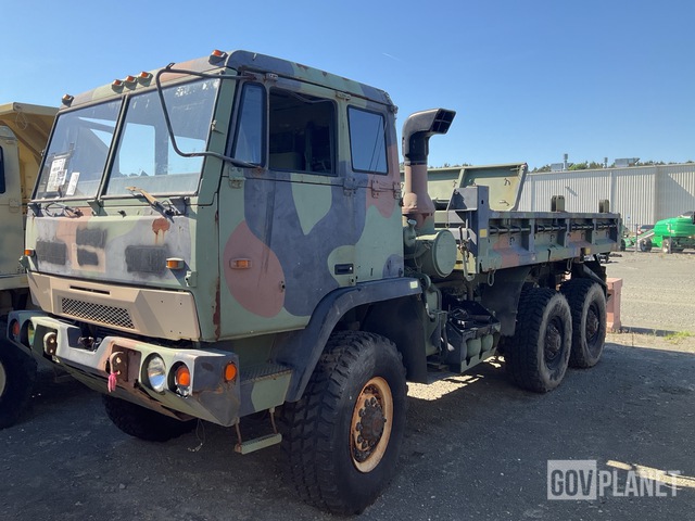 1997 Stewart & Stevenson M1094 6x6 MTV 6x6 Dump Truck