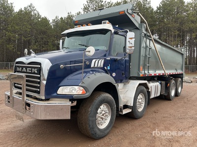 2020 Mack GR64B 8x4 Twin-Steer T / A-kiepwagen