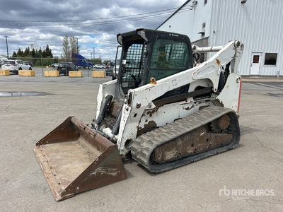 2011 Bobcat T870 Two-Speed Oruga cargadora compacta