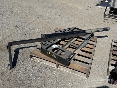 2026 GIYI GY-DHC 60 in Skid Steer Forks - Fits GIYI DHC (Unused)