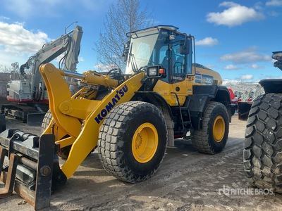2023 Komatsu WA320-8 Wheel Loader
